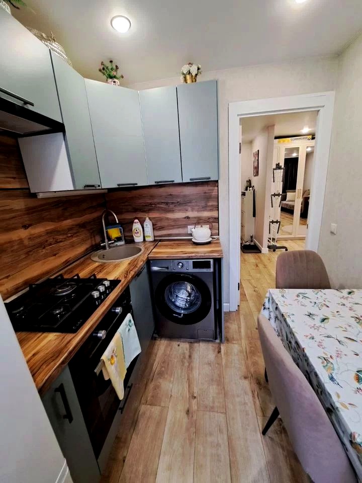 1-комнатная квартира в аренду, Москва, Мосфильмовская ул. 24 — 70 000 ₽/мес