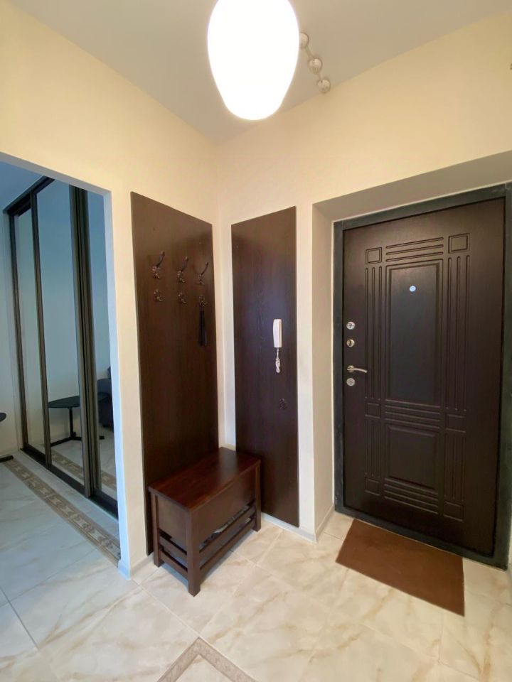 1-комнатная квартира в аренду, ул. Бориса Богаткова, 67 — 35 000 ₽/мес